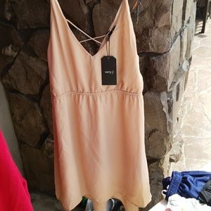 New Peach Color Strap dress large by Very J